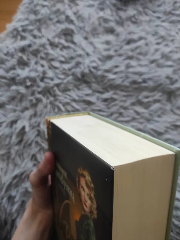 Nepaisant išbandymų - Penny Vincenzi, knyga 3