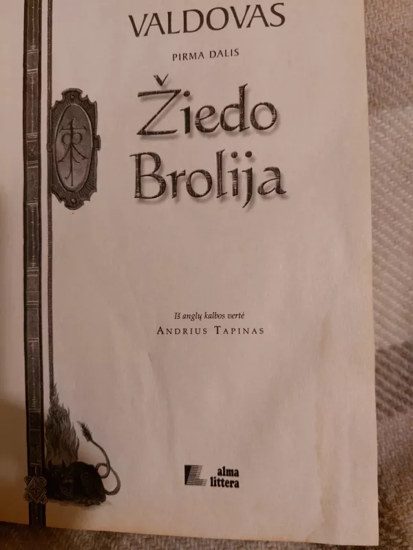 Žiedų valdovas (1 knyga). Žiedo brolija - J. R. R. Tolkien, knyga 4