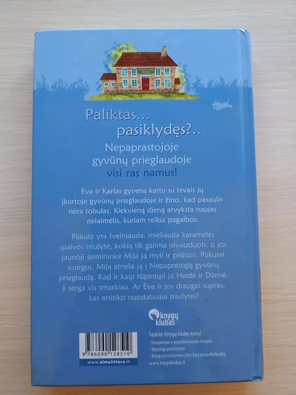 Pūkutė. Išlepusi triušytė - Tina Nolan, knyga 3