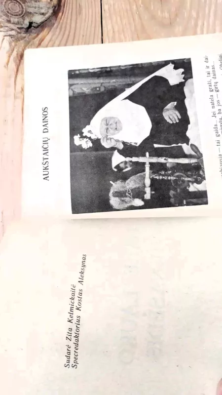 Gale lauko vienasėdis - Zita Kelmickaitė, knyga 3