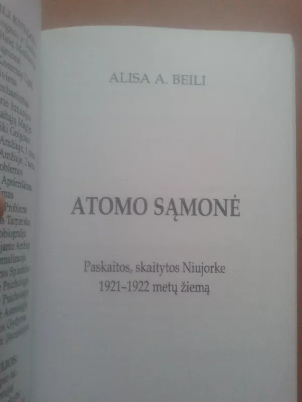 Atomo sąmonė - Bailey Alice A., knyga 4