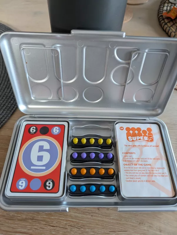 Super 5 - , stalo žaidimas 3