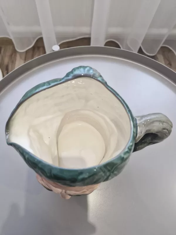 Ąsotis - , namai ir interjeras 6