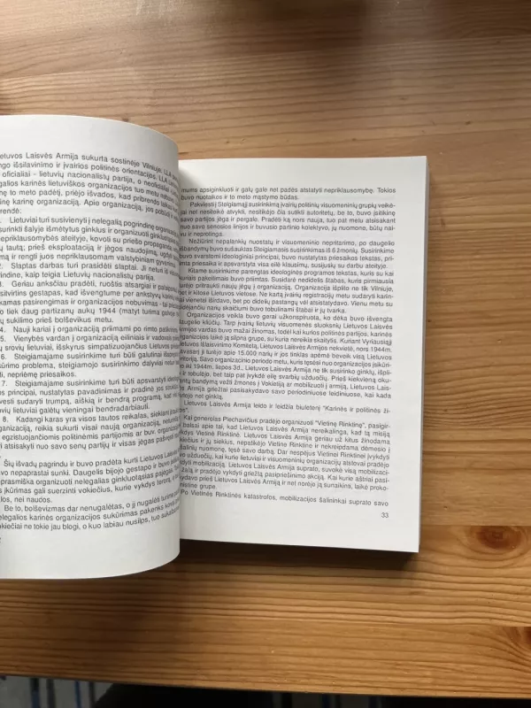 Laisvės kovų archyvas Nr. 15 - Autorių Kolektyvas, knyga 4