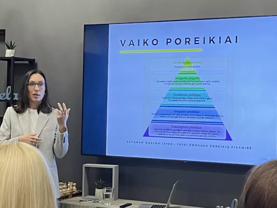 Laimės svarstyklės. Pasverk savąjį aš - Genovaitė Bončkutė-Petronienė, knyga 4