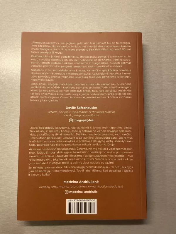 Branginkite pirmasias savaites - Helen Moon, knyga 3