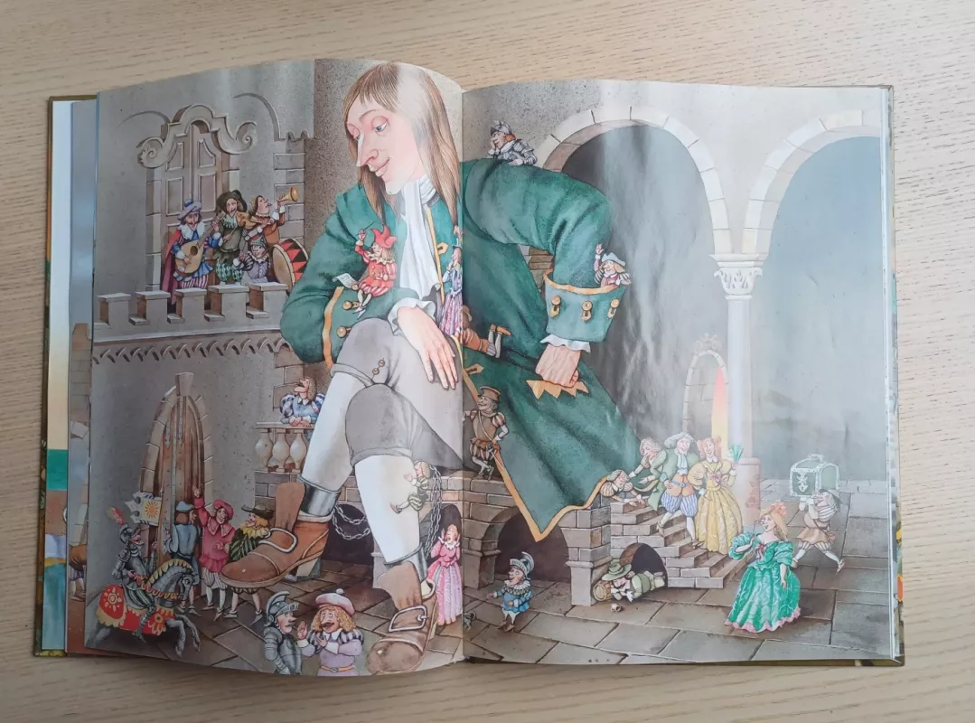 Guliveris pas liliputus - Jonathan Swift, knyga 3