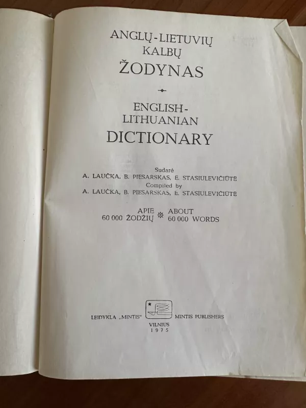 Anglų-Lietuvių kalbų žodynas - A. Laučka, B.  Piersakas, E.  Stasiulevičiūtė, knyga 5