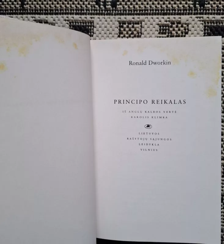 Principo reikalas - Ronald Dworkin, knyga 4
