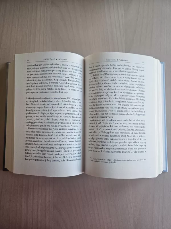 Prisilietimas - Colleen McCullough, knyga 3