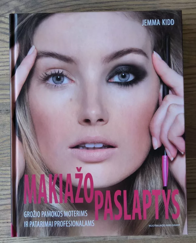 Makiažo paslaptys - Jemma Kidd, knyga 4