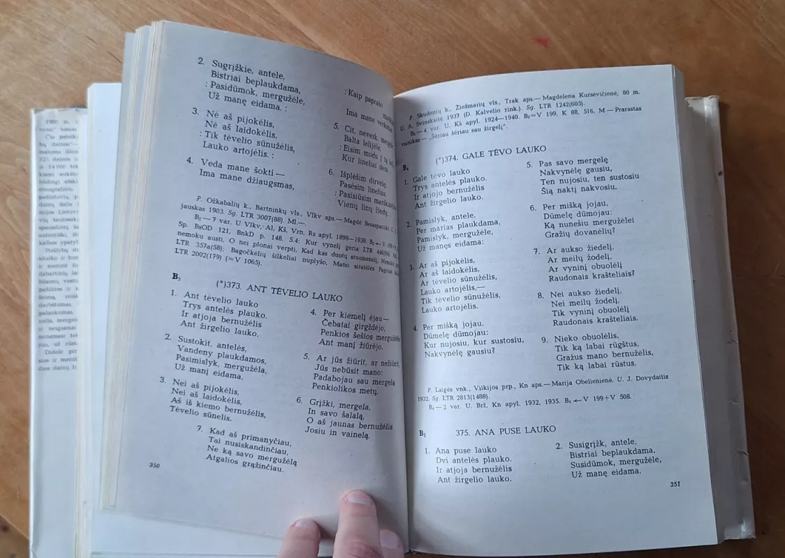 Lietuvių liaudies dainynas. II t. 1 d. Vestuvinės dainos. Piršlybų dainos - A. Jonynas, ir kiti , knyga 5