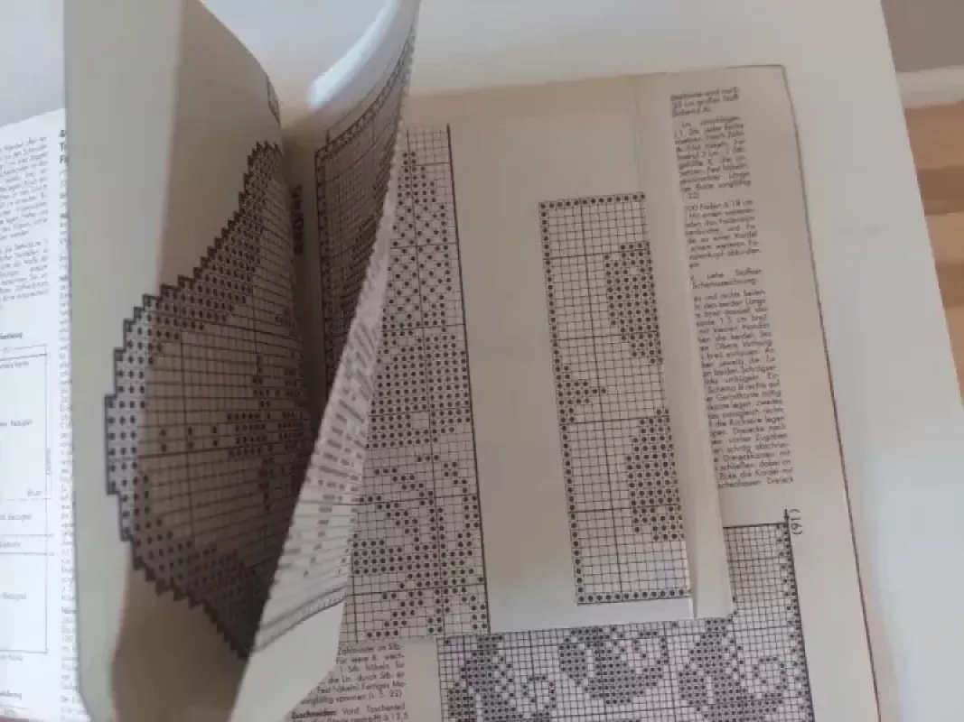 Rankdarbiai - Autorių kolektyvas, knyga 5