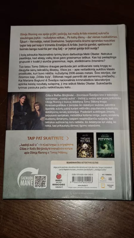 Juodoji aušra - Cilla ir Rolf Borjlind, knyga 4