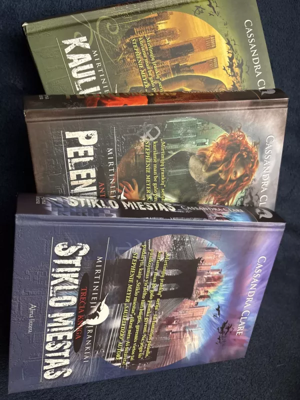Mirtinieji įrankiai (1-3 dalys) - Cassandra Clare, knyga 3