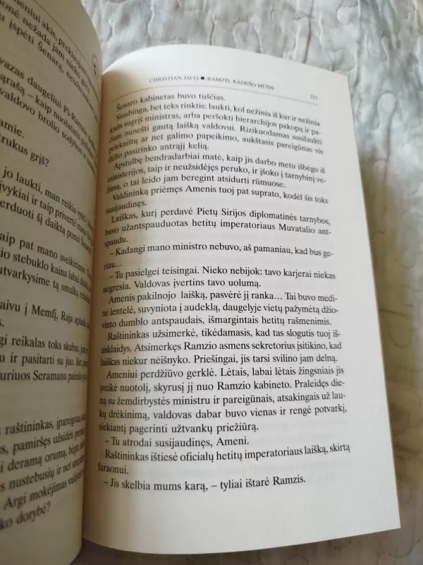 Ramzis: Kadešo mūšis - Christian Jacq, knyga 4