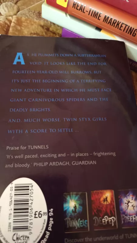 Freefall (Tunnels Book 3) - Roderick Gordon, Brian Williams , knyga