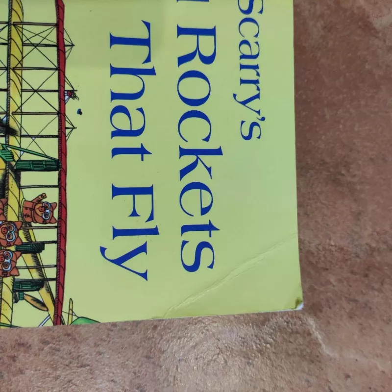 Richard Scarry's Planes and Rockets and Things That Fly - Richard Scarry, knyga 6