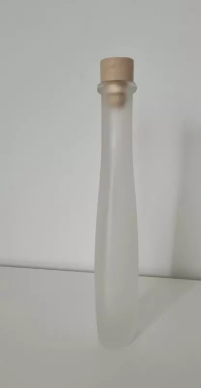 Butelis su kamščiu - , namai ir interjeras 3