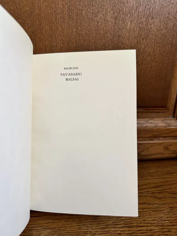 Pavasario balsai -  Maironis, knyga 3