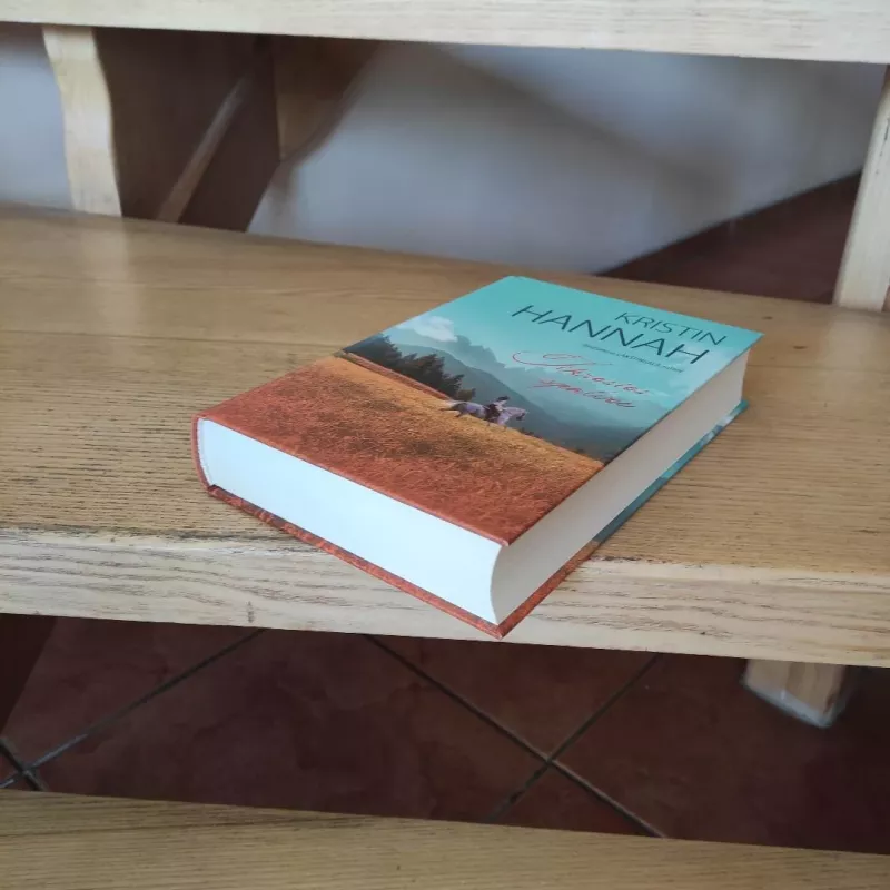 Tikrosios spalvos - Kristin Hannah, knyga 6