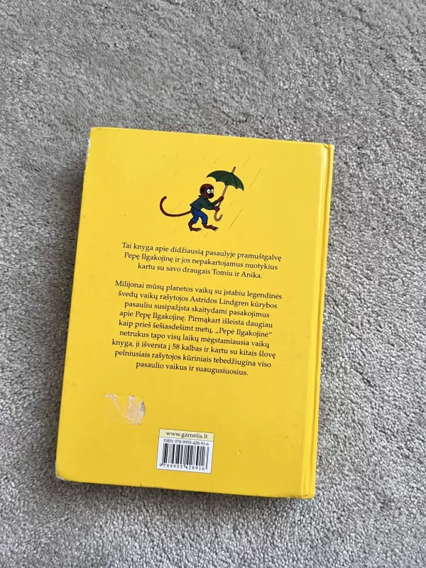 Pepė Ilgakojinė - Astrid Lindgren, knyga 4