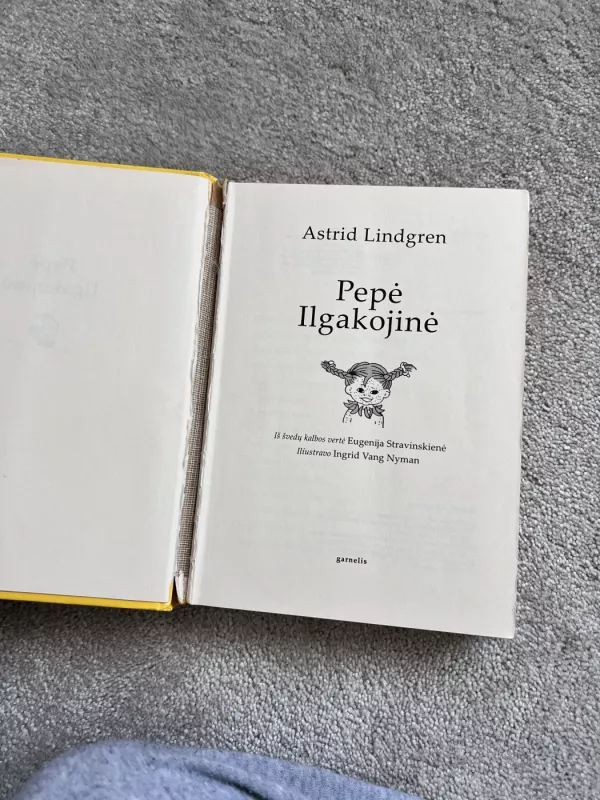 Pepė Ilgakojinė - Astrid Lindgren, knyga 5