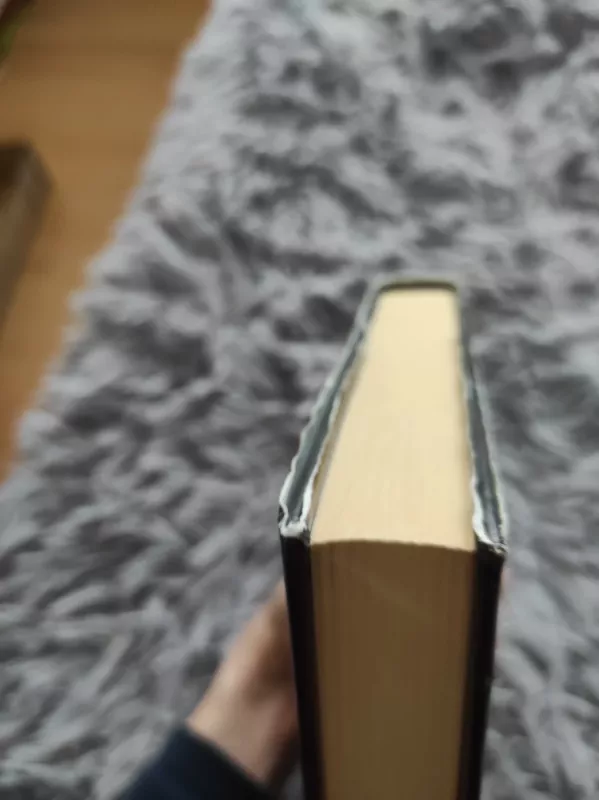 ATSKLEISK MANE - Sylvia Day, knyga 4