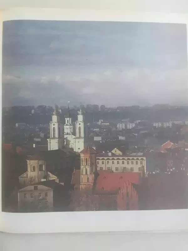 Lietuva. Lithuania - Autorių Kolektyvas, knyga 4
