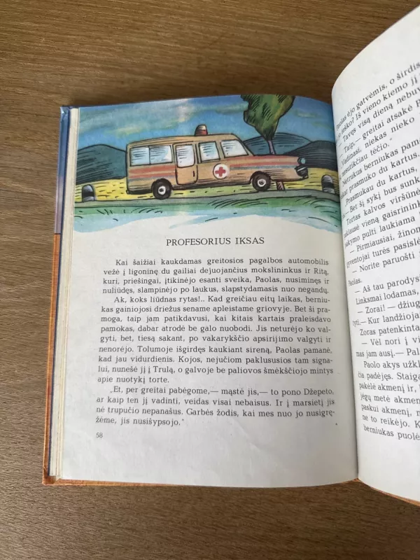 Tortas danguje - Džanis Rodaris, knyga 4