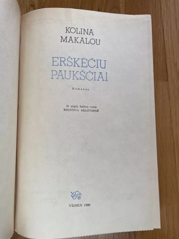 Erškėčių paukščiai - Colleen McCullough, knyga 3