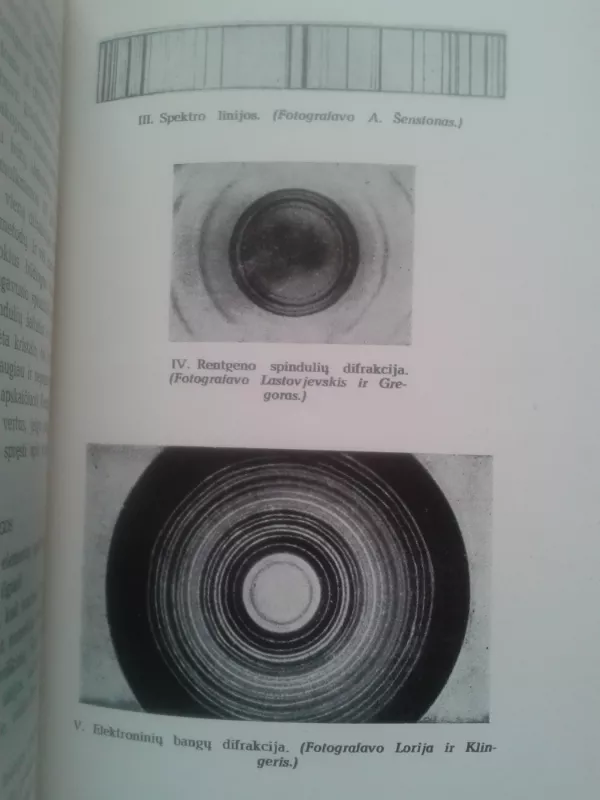 Fizikos evoliucija - Albertas Einšteinas, knyga 6