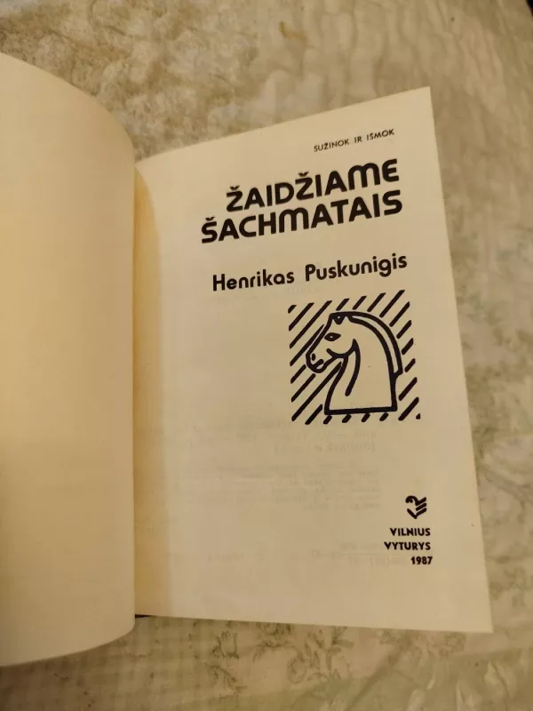 Žaidžiame šachmatais - Henrikas Puskunigis, knyga 3