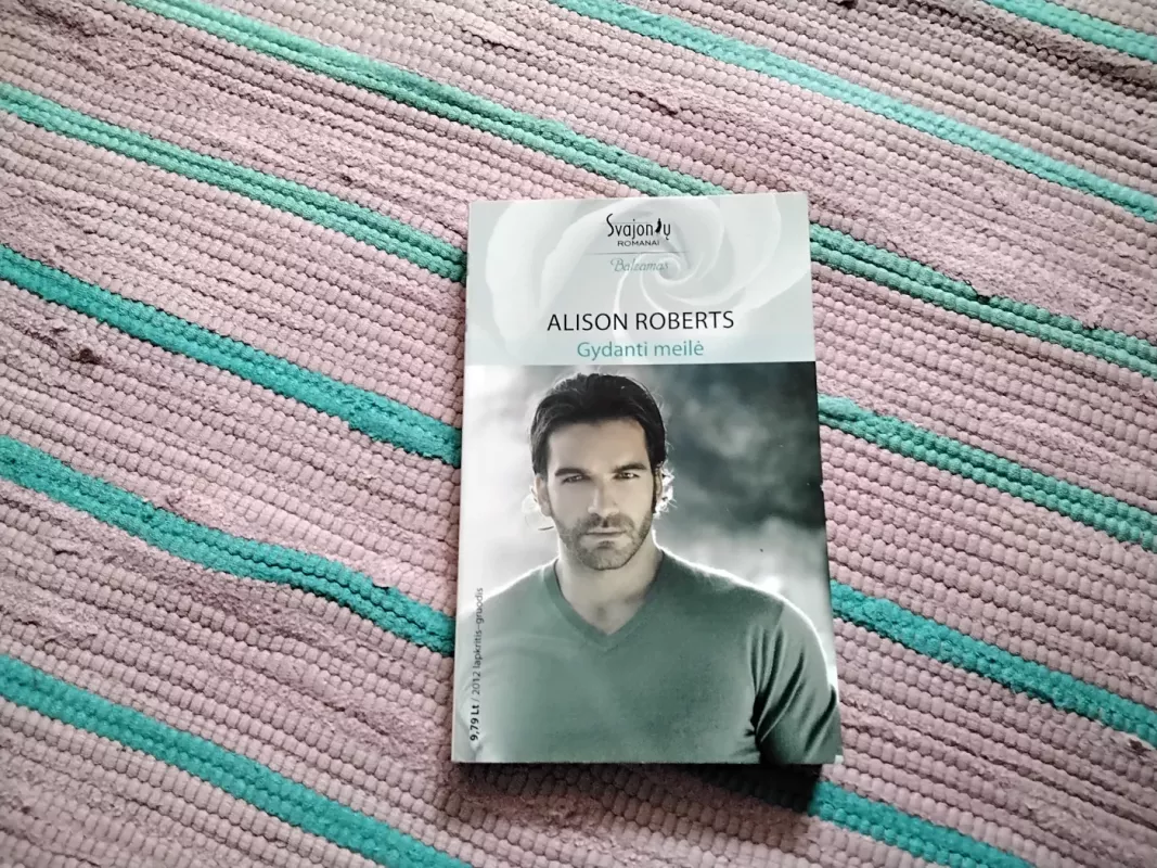 Gydanti meilė - Alison Roberts, knyga 2