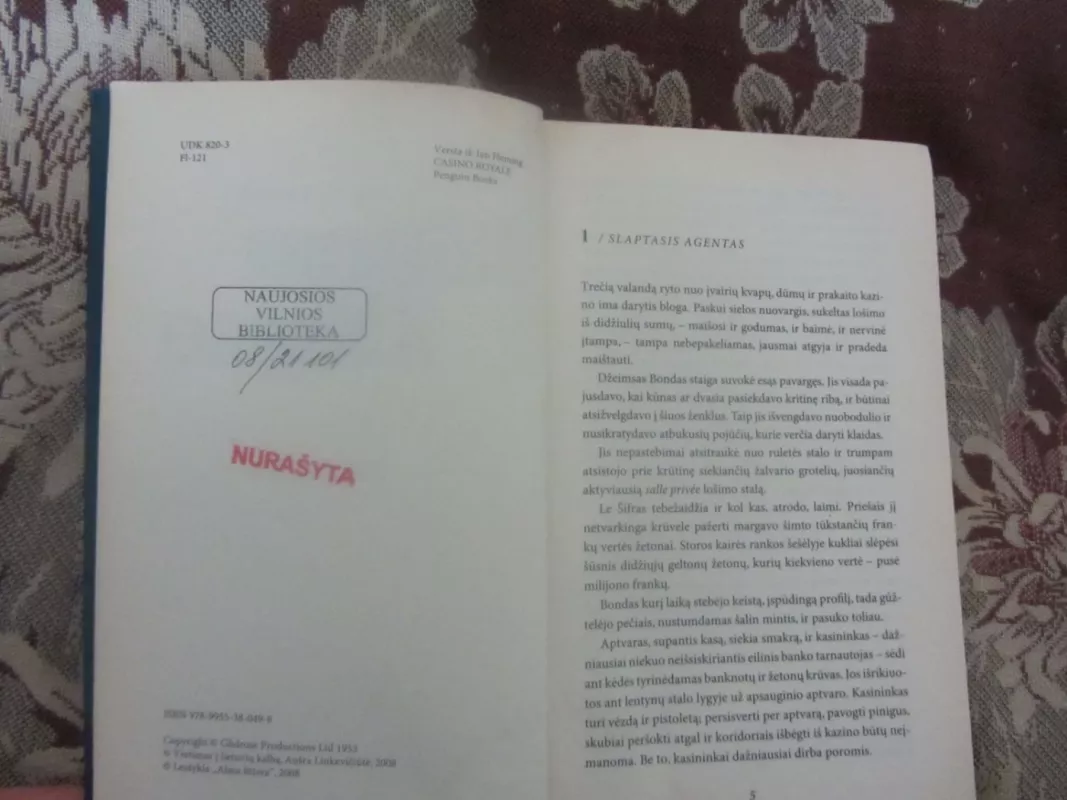 Rojalio kazino - Ian Fleming, knyga 3