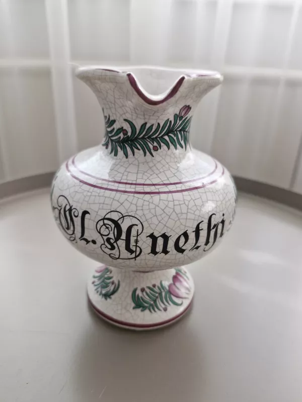 Vaza - , namai ir interjeras 4