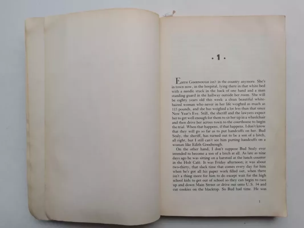 The tie that binds - Kent Haruf - Kent Haruf, knyga 4