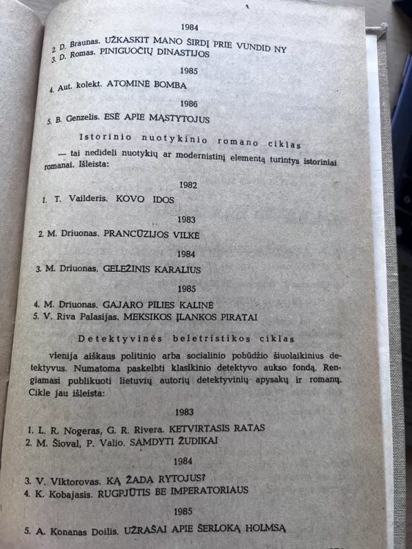 Šauniojo kareivio Šveiko nuotykiai - J. Hašekas , knyga 5