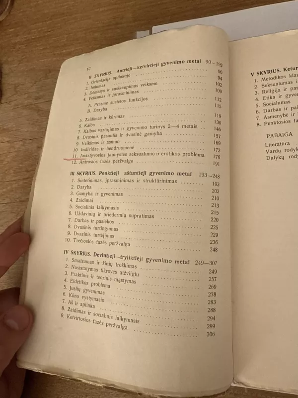 Vaikystė ir jaunystė. Sąmonės genezė - Charlotte Bühler, knyga 5