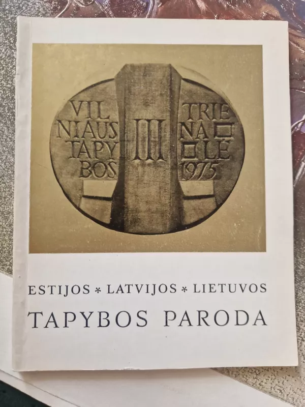 Vilniaus tapybos trienalė 1975 III - Jonas Kuzminskis, knyga 2