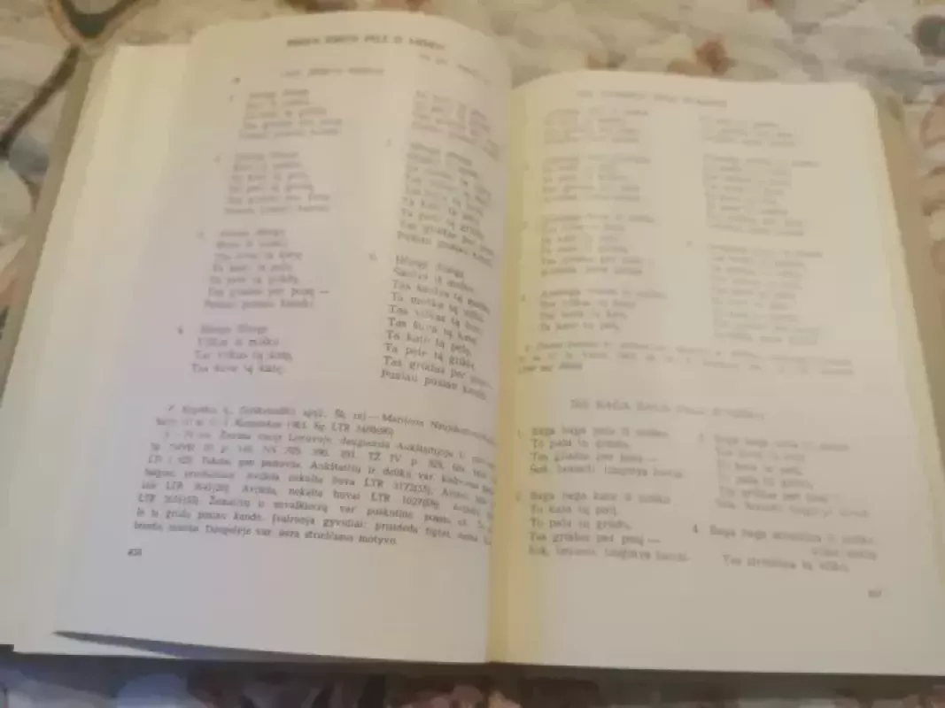 Lietuvių liaudies dainynas I (Vaikų dainos) - Autorių Kolektyvas, knyga 6