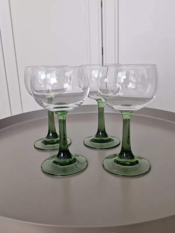 Vyno taurės - , namai ir interjeras 2