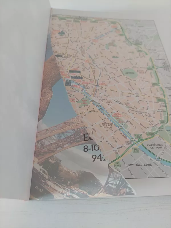 Paris. Versailles - Autorių kolektyvas (įvairūs), knyga 3