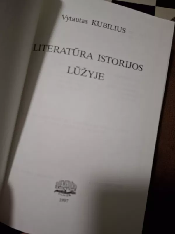 Literatūra istorijos lūžyje - Vytautas Kubilius, knyga 3