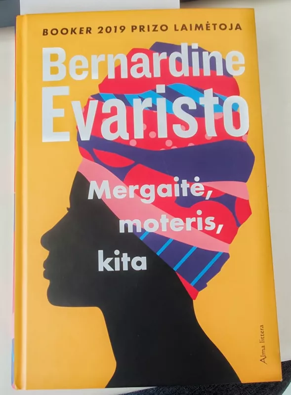 Mergaitė, moteris, kita - Bernardine Evaristo, knyga 2