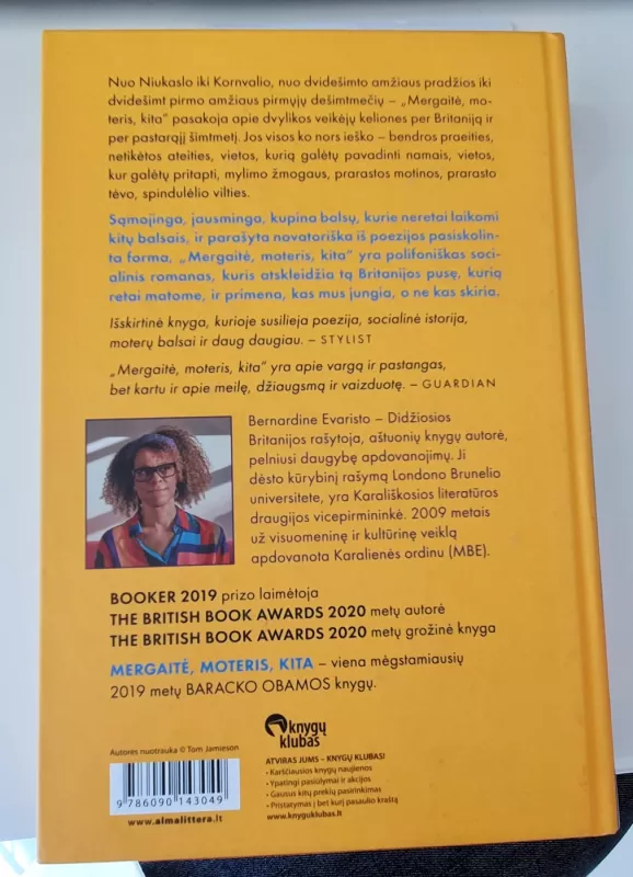 Mergaitė, moteris, kita - Bernardine Evaristo, knyga 3