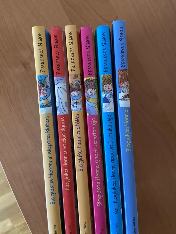 Blogiukas Henris 6 dalys - Francesca Simon, knyga 3