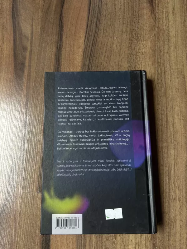 PUIKUS NAUJAS PASAULIS - Aldous Huxley, knyga 3