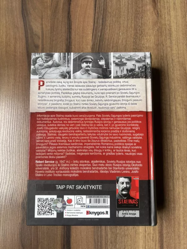 Stalinas - Robert Service, knyga 3