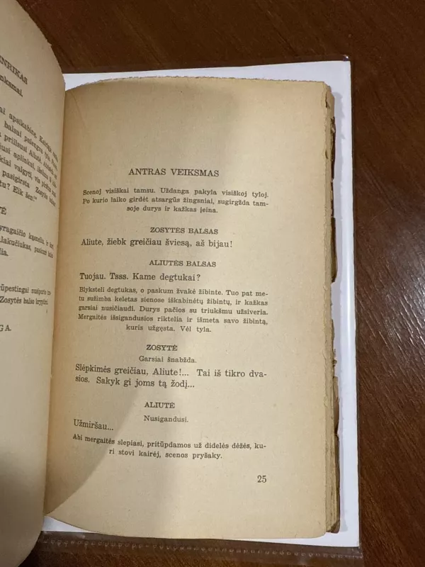 Pjesės vaikų teatrui. Su piešiniais, brėžiniais ir paaiškinimais. - J. Mackevičius-Nord, knyga 4